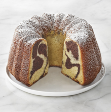 Structure Silicone Fluted Cake Pan in Fuchsia