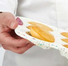 Structure Silicone Confetti Fuchsia 12-Count Doughnut Pan