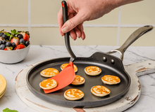 Dreamfarm Mini Chopula: Mini Chopping Sit-Up Spatula