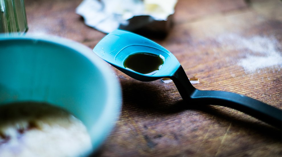 Dreamfarm Supoon: Sit Up Scraping Spoon