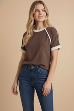 Cloudy Knit Accent Lines Top