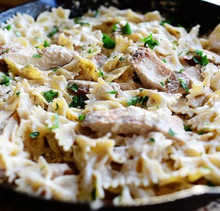 Tuscan Chicken Alfredo Skillet - Sensational Skillet