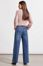 Sophia Curvy Wide Leg Jean