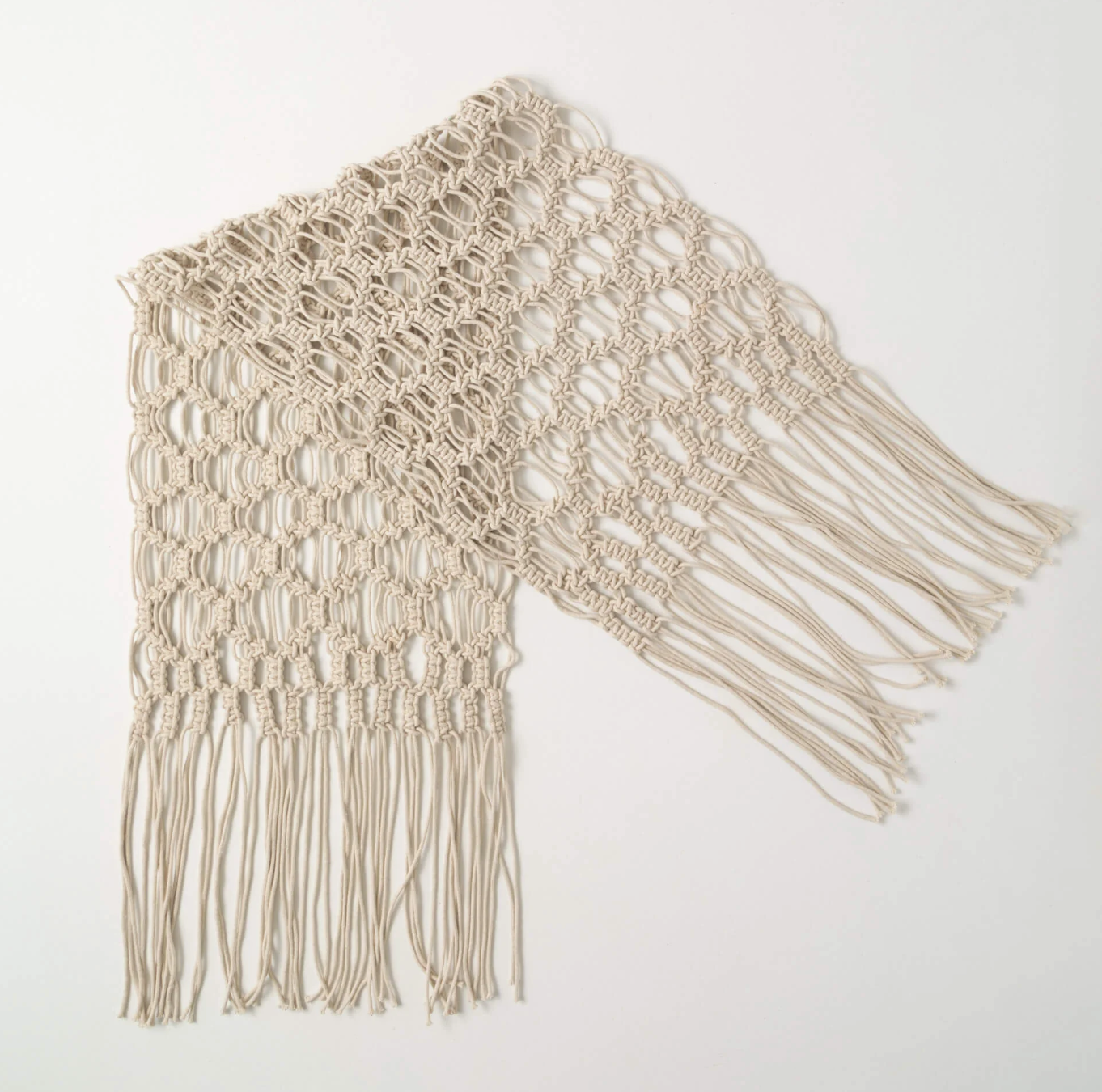 Macrame Table Runner - Thumbnail 2