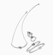 Interlok Single Knot Hinged Bangle (Silver)