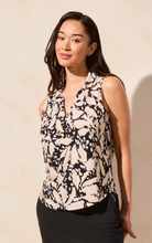 Textured Print Sleeveless Polo w/ Shirtail (Pebble)
