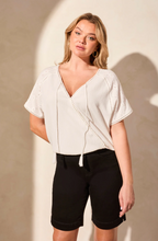 Wear 2 Ways Raglan Sleeve Top