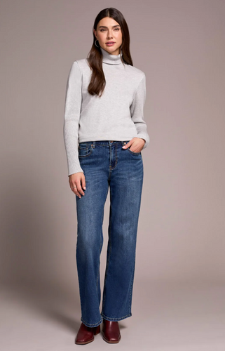 Sophia Curvy Hugging Wide Leg Jeans