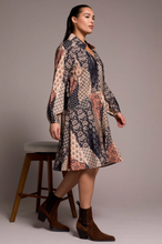 Printed Patchwork Raglan 3/4 Sleeve Notch Neck Dress