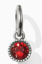 Glitz Highlight Amulet