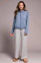 Quilted Lightweight Zip-Front Mock Neck Jacket