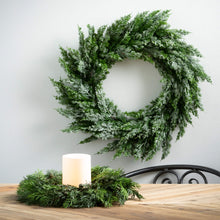 28" Frosted Green Cedar Wreath