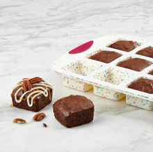 Structure Silicone Confetti Fuchsia 12 Count Brownies Pan