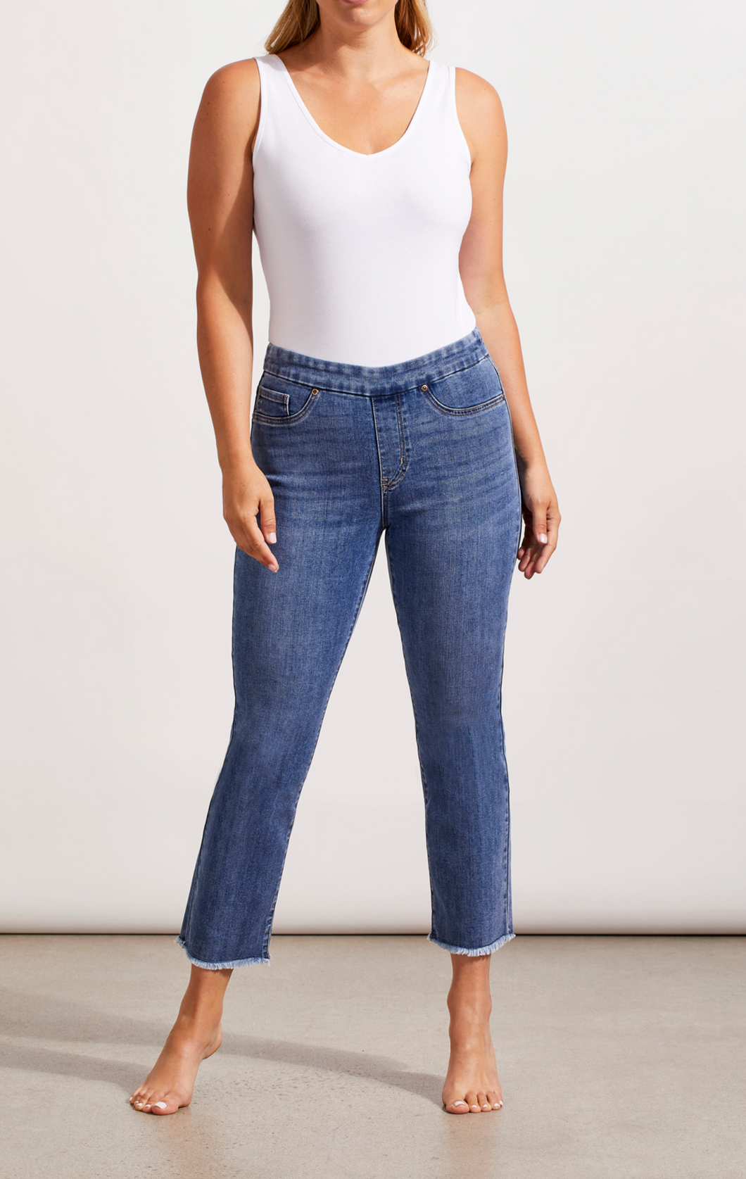 Audrey Pull-On Straight Crop Jean